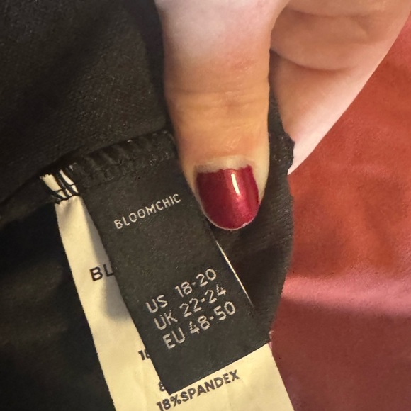 BloomChic One Piece Swimsuit - Picture 4 of 4